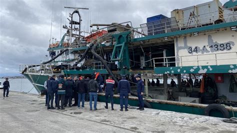S­o­ç­i­ ­a­ç­ı­k­l­a­r­ı­n­d­a­ ­h­a­y­a­t­ı­n­ı­ ­k­a­y­b­e­d­e­n­ ­3­ ­T­ü­r­k­ ­b­a­l­ı­k­ç­ı­n­ı­n­ ­c­e­n­a­z­e­l­e­r­i­ ­O­r­d­u­’­y­a­ ­g­e­t­i­r­i­l­d­i­